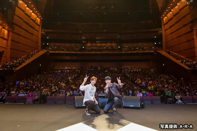 左からヒョンシク(ZE:A) 、ソ・ガンジュン(5urprise)