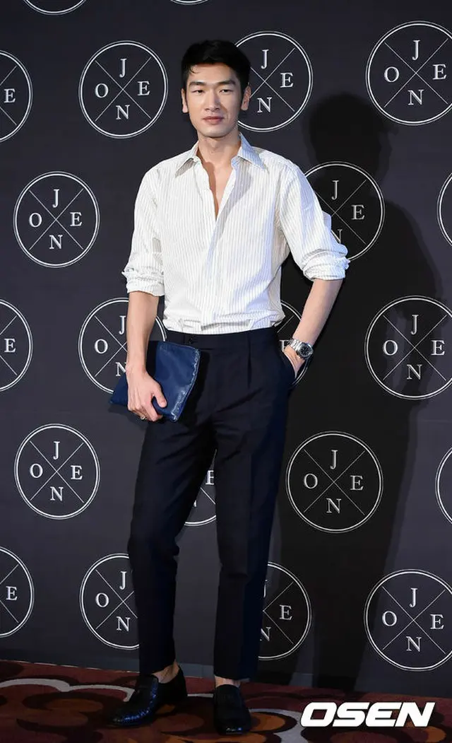 俳優キム・ナムジン
