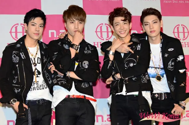 「HIGH4」左からアレックス、ソング、ミョンハン、ヨンジュン