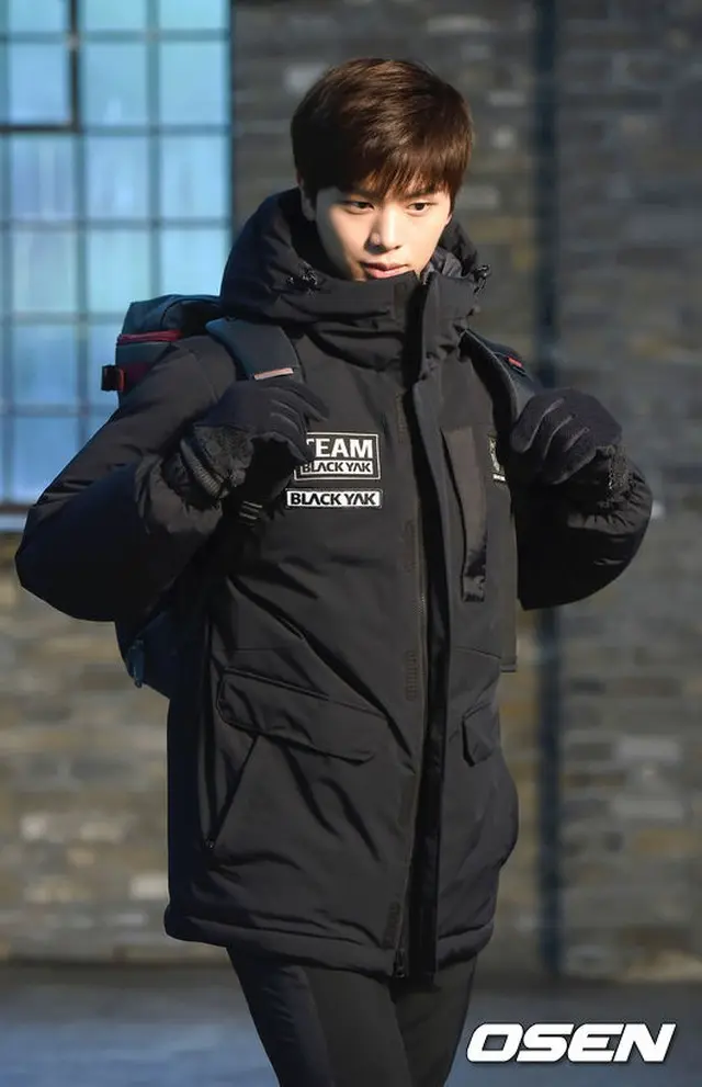 アウトドアブランド「BLACK YAK」FW画報撮影をおこなったソンジェ(BTOB)