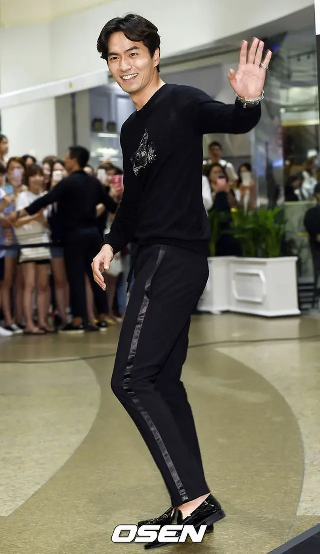 俳優イ・ジヌク