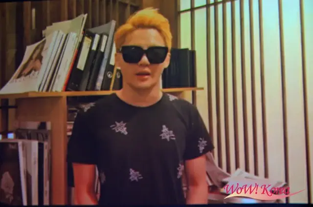 左から「JYJ」ジュンス