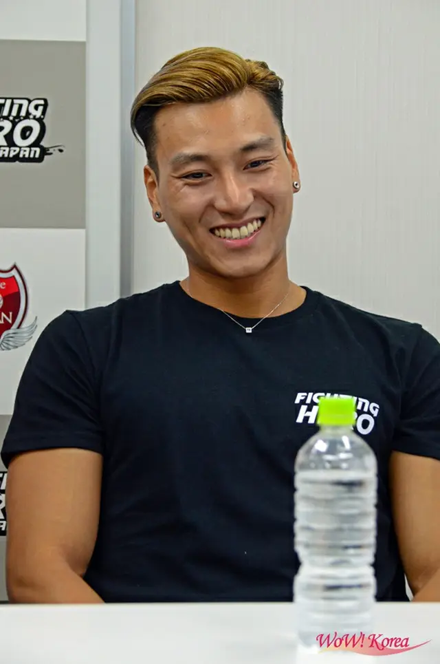 シム・ジファン