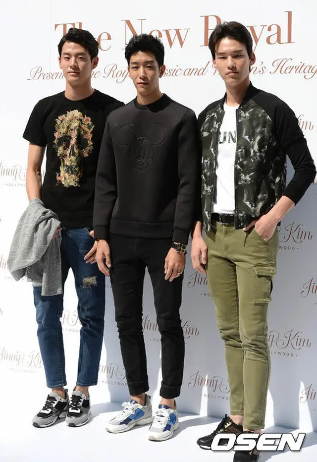 モデルのイ・ヨベク、チェ・ジョンジン、ムン・スイン