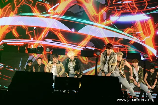 「NU’EST」