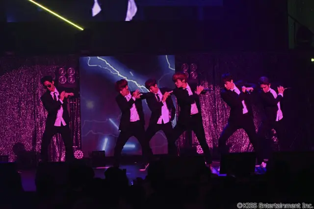 「TEENTOP」