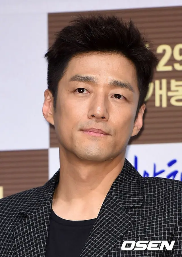 俳優チ・ジニ