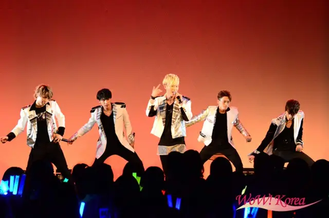 「BEE SHUFFLE」