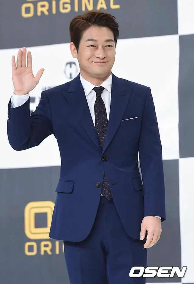 俳優チョ・ソンハ
