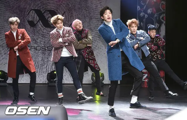 3rdミニアルバム「GAME」ショーケースを開催した「CROSS GENE」