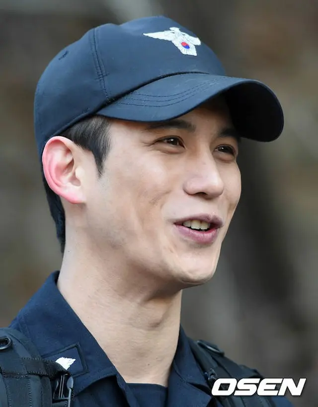 1年7か月の軍服務を終え除隊したパク・ギウン