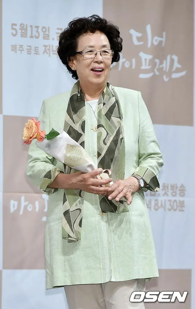 女優ナ・ムニ