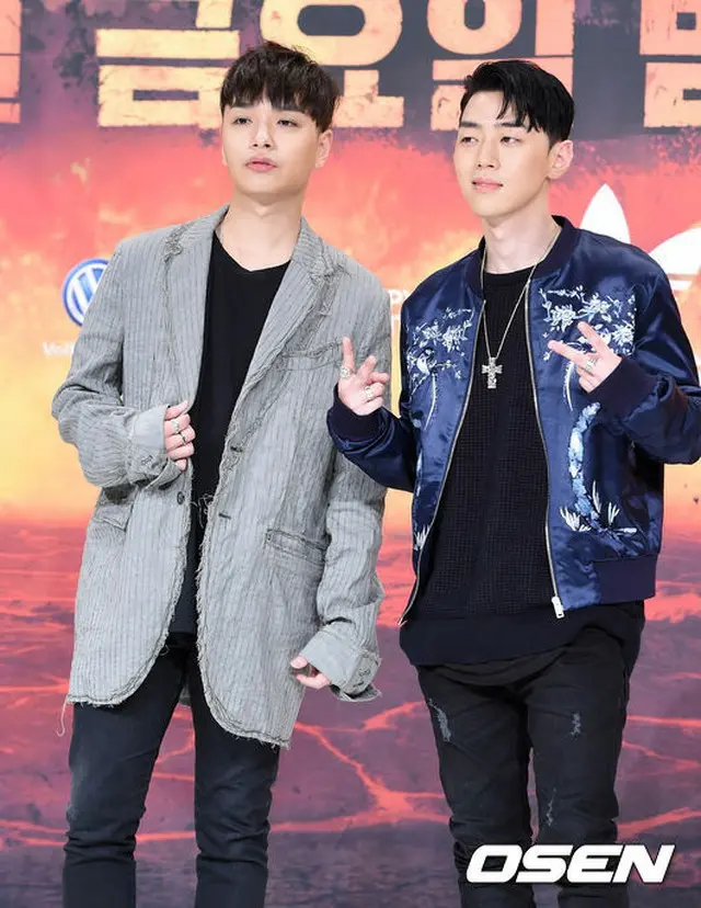 （左から）Simon D、GRAY