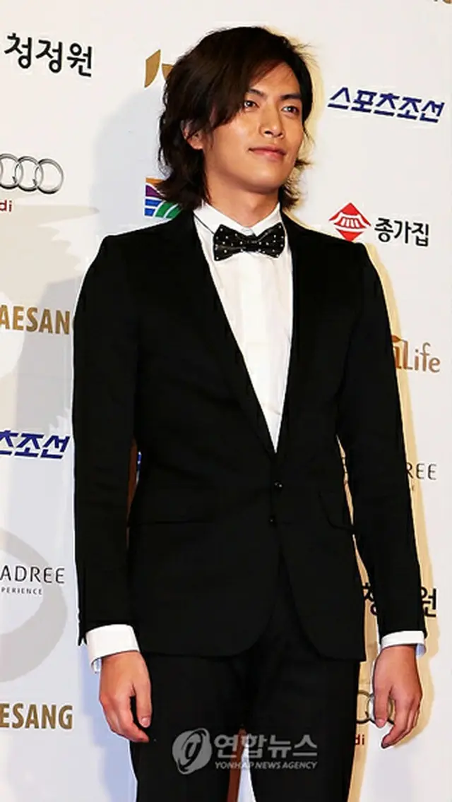 俳優のイ・ミンギ