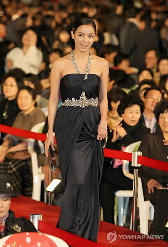 女優のイ・ソヨン