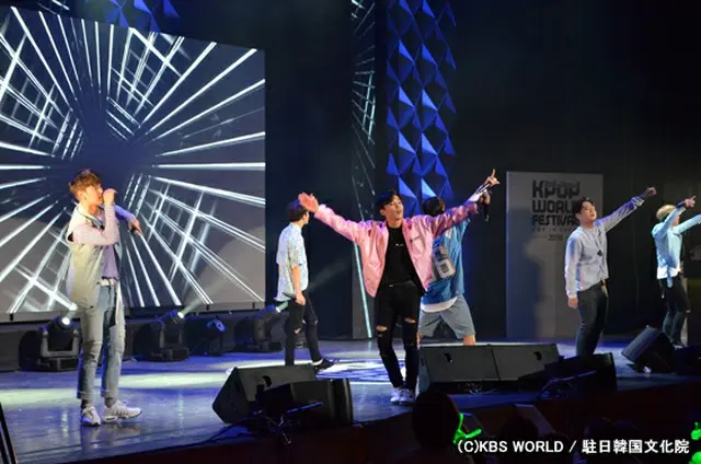 「B.A.P」