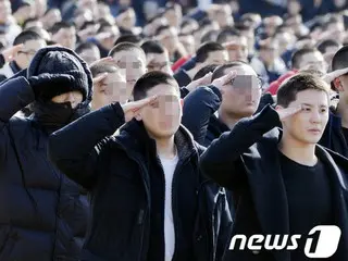 “軍入隊”ジュンス（JYJ）＆T.O.P（BIGBANG）、揃って入所式に