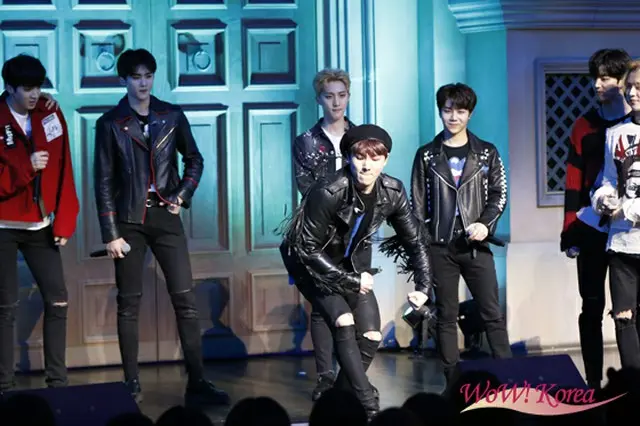 「PENTAGON」