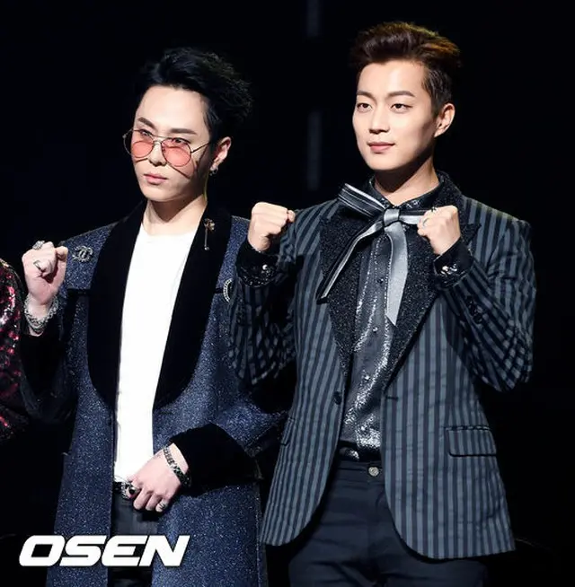 「Highlight」左からヨン・ジュンヒョン、ユン・ドゥジュン