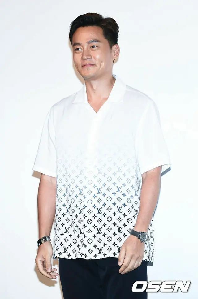 俳優イ・ソジン