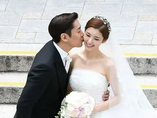 「SHINHWA」エリックと女優ナ・ヘミの結婚式