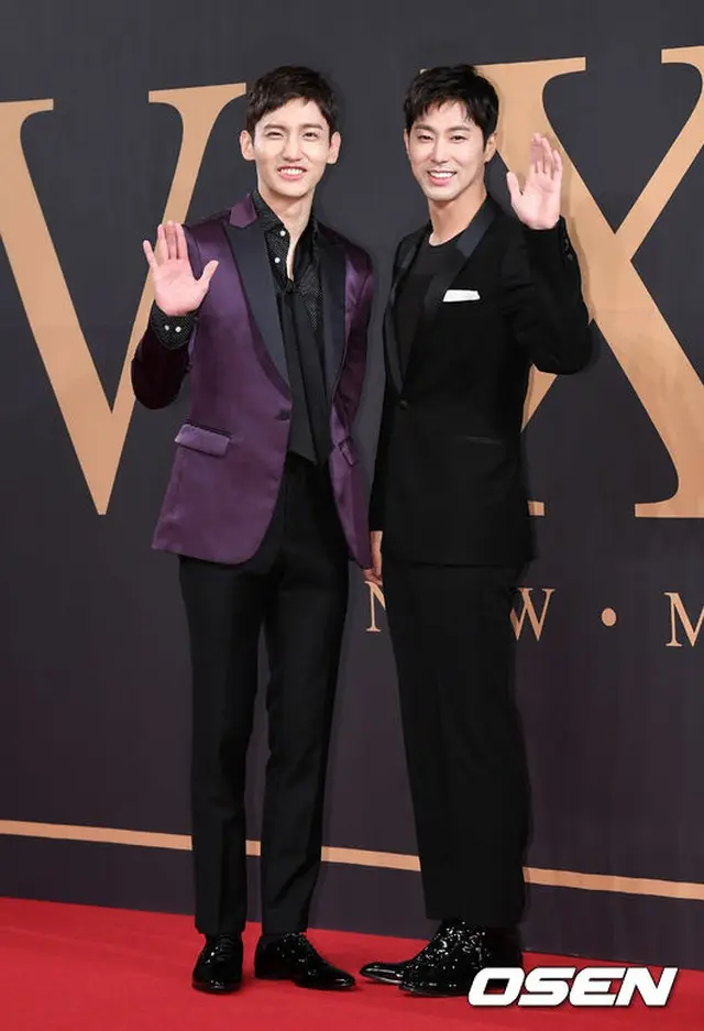 「TVXQ! ASIA PRESS TOUR」記者会見を開催した「東方神起」