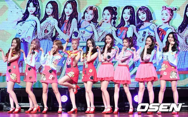 ニューアルバム「Freeze！」発売記念ショーケースを開催した「MOMOLAND」