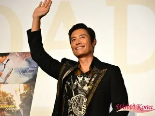 イ・ビョンホン、映画「MASTER」舞台あいさつ