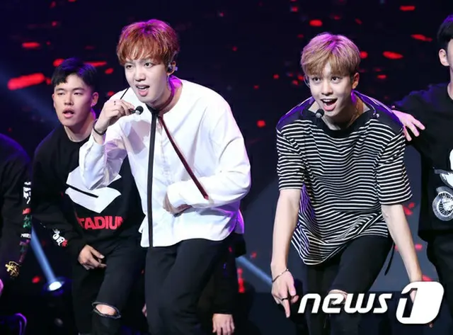「プロデュース101(PRODUCE 101)シーズン2」出身のユニット「MXM」
