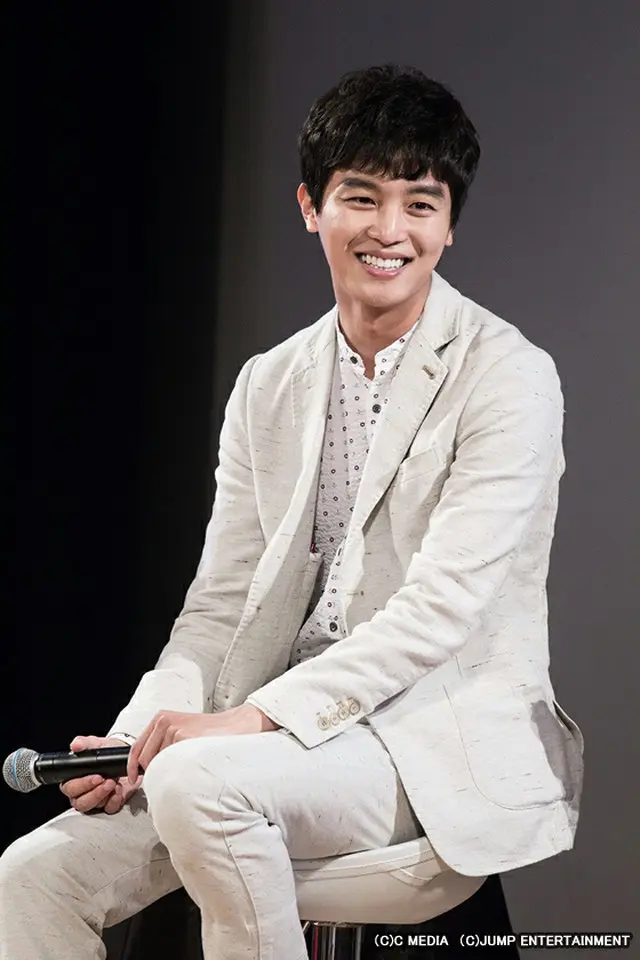 俳優ヨン・ウジン