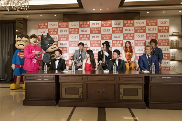 会見に登壇したFROGMAN監督、山田孝之、知英（ジヨン）、KenKen、オカダ・カズチカ、GLIM SPANKY、DOTAMA