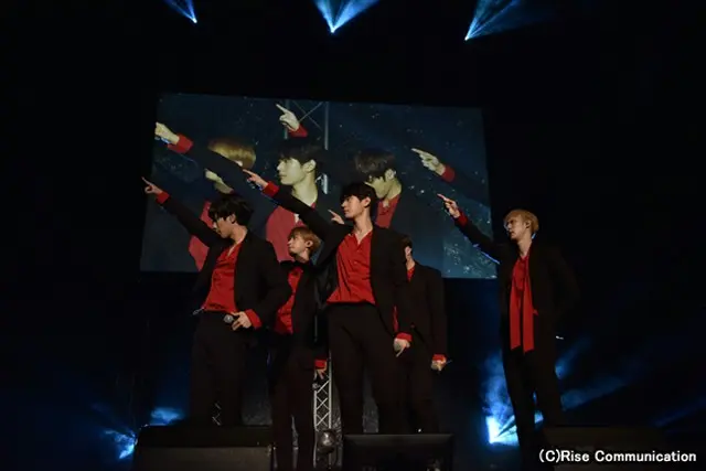「KNK」