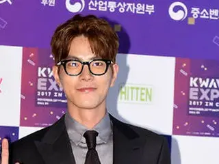 「KWAVE-EXPO 2017」広報大使の委嘱式に出席した俳優ホン・ジョンヒョン