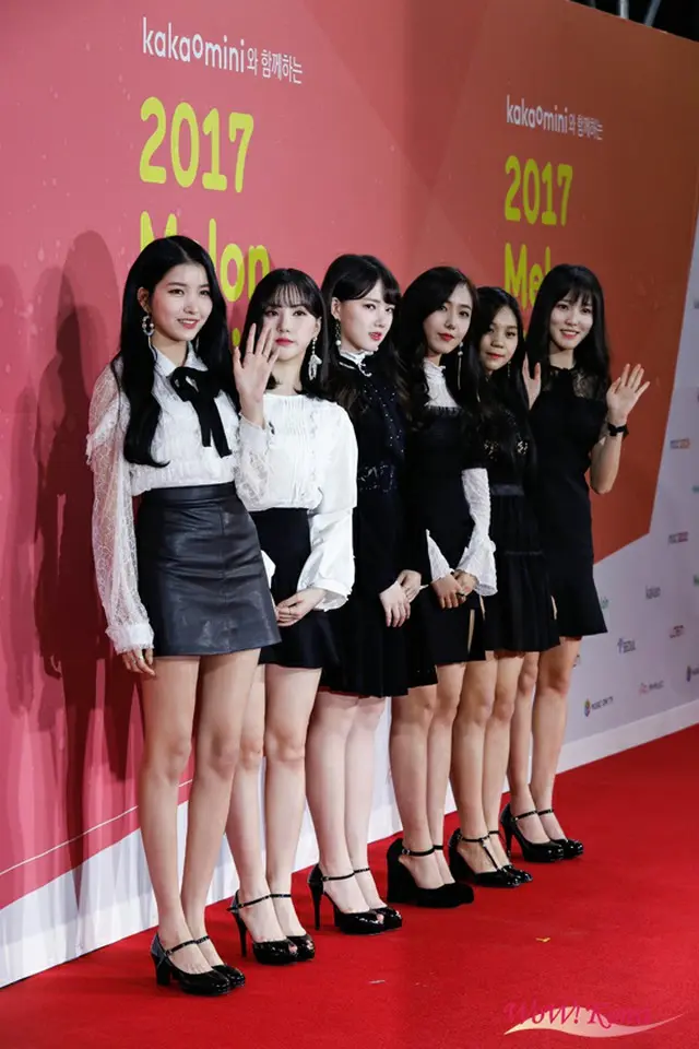 「GFRIEND」