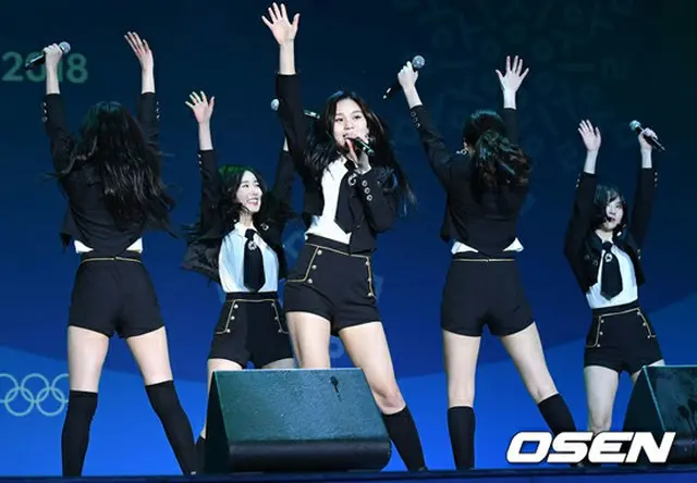 「GFRIEND」