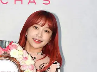 「MADEMOISELLE ROCHAS オードトワレ」の発売記念イベントに出席したハニ（EXID）