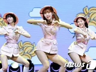 「Banana allergy monkey」のショーケースを開催した「OH MY GIRL BANHANA」