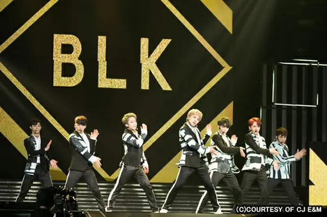 「BLK」