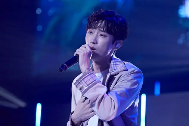 「B1A4」ジニョン（写真:NAITO/渡辺綾）