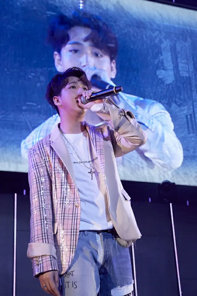 「B1A4」BARO（写真:NAITO/渡辺綾）