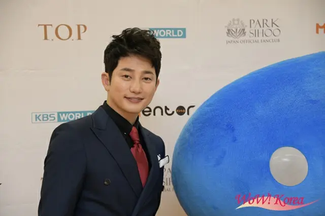俳優パク・シフ