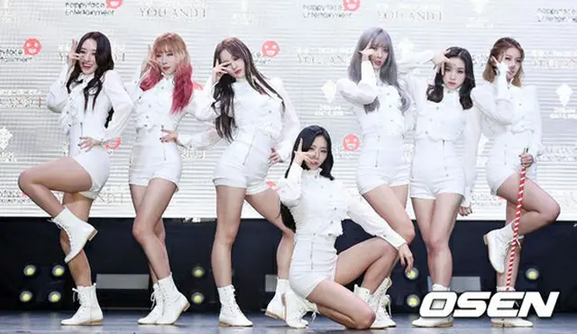 2ndミニアルバム「悪夢・Escape the ERA」のショーケースを開催した「DREAMCATCHER」