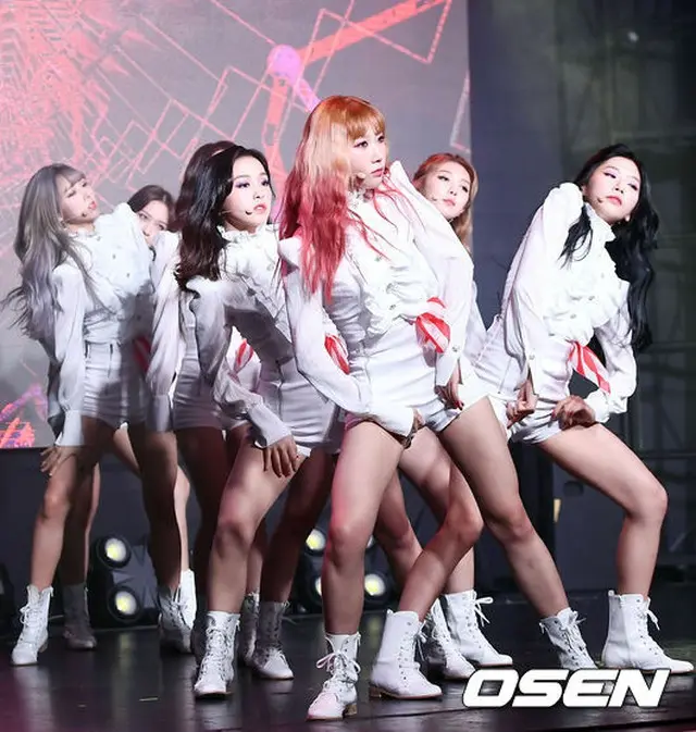 2ndミニアルバム「悪夢・Escape the ERA」のショーケースを開催した「DREAMCATCHER」