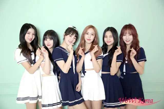 「GFRIEND」左からソウォン、ウナ、イェリン、シンビ、オムジ、ユジュ