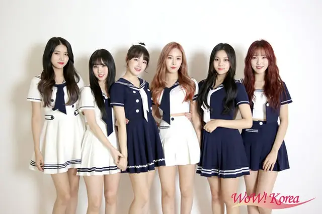 「GFRIEND」左からソウォン、ウナ、イェリン、シンビ、オムジ、ユジュ