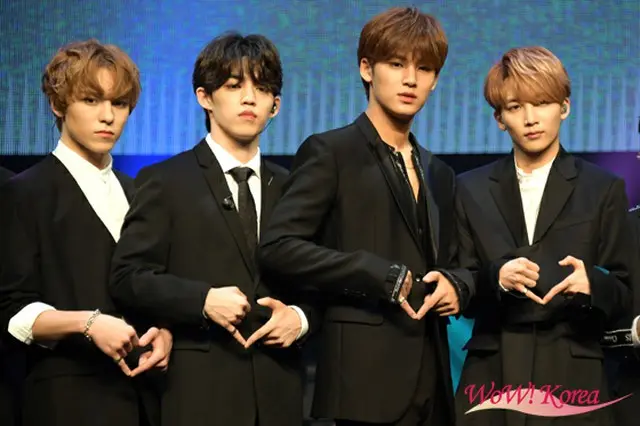 「SEVENTEEN」左からバーノン、エスクプス、ミンギュ、ジョンハン