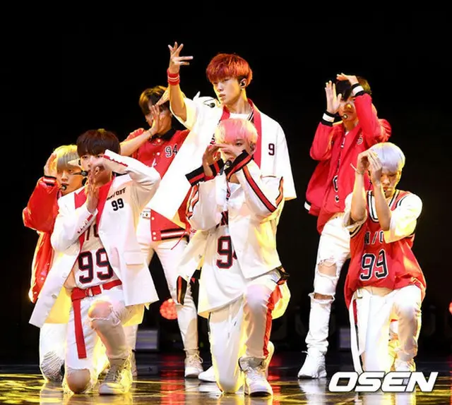 2ndミニアルバムのショーケースを開催した「ONF」