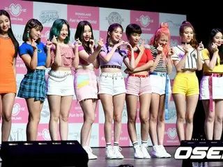 4thミニアルバム「Fun to The World」のショーケースを開催した「MOMOLAND」