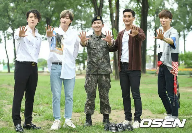 「SUPER JUNIOR」リョウク、除隊現場