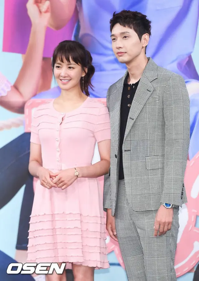 イ・シヨンとチ・ヒョヌ